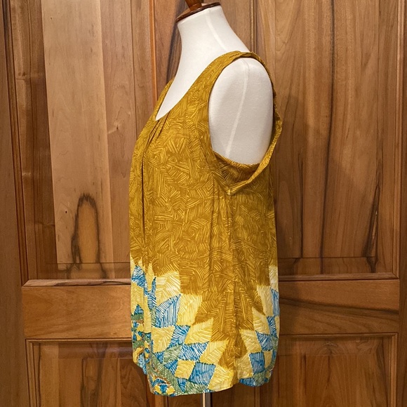 We Love Vera - Colorful Sunflower Batik Tank-Top/Sleeveless Blouse, EUC - 6 - Picture 4 of 9